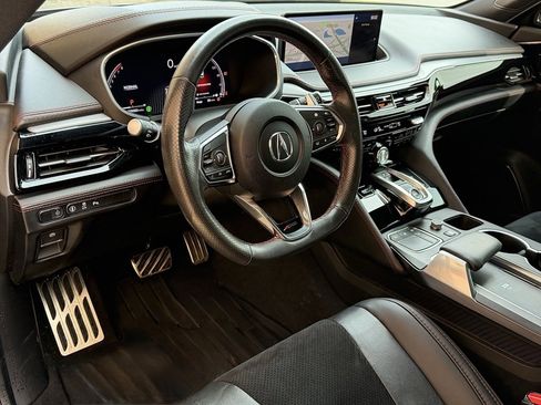 Used 2024 Acura MDX A-Spec image 4