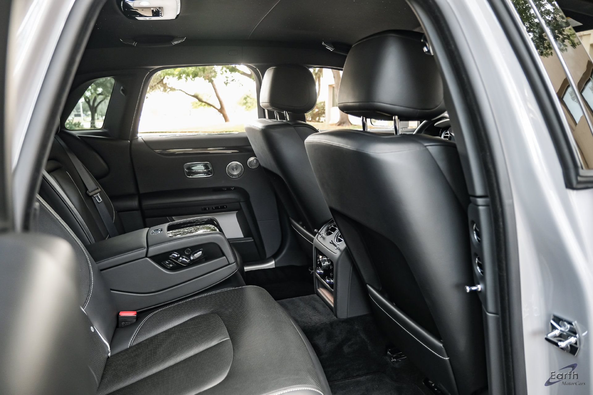 Used 2021 Rolls-Royce Ghost AWD/4WD image 81
