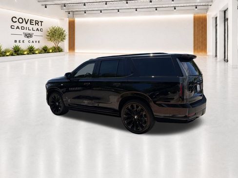 Used 2026 Cadillac Escalade Platinum Sport w/ LPO, ONYX Package AWD/4WD image 10