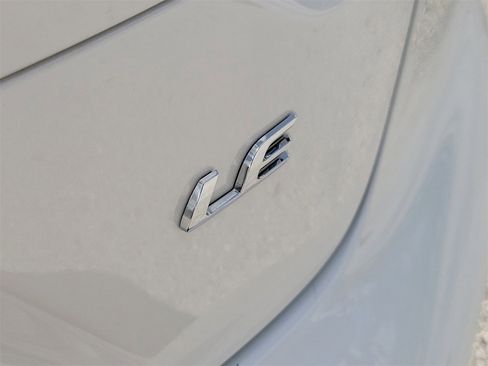 Used 2026 Toyota Corolla LE image 7