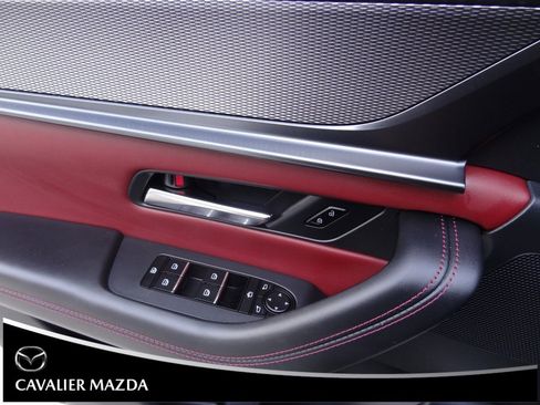 Certified 2025 MAZDA CX-70 Plug-In Hybrid w/ Premium Plus image 21