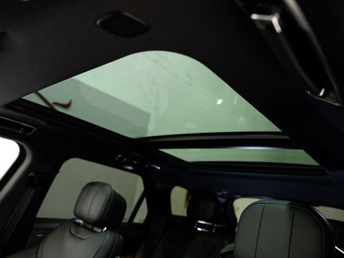 Used 2025 Land Rover Range Rover Sport Dynamic SE image 76