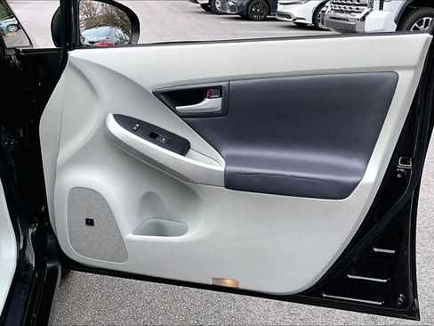 Used 2010 Toyota Prius Five image 20