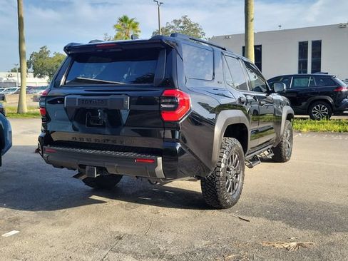 Used 2026 Toyota 4Runner SR5 AWD/4WD image 4