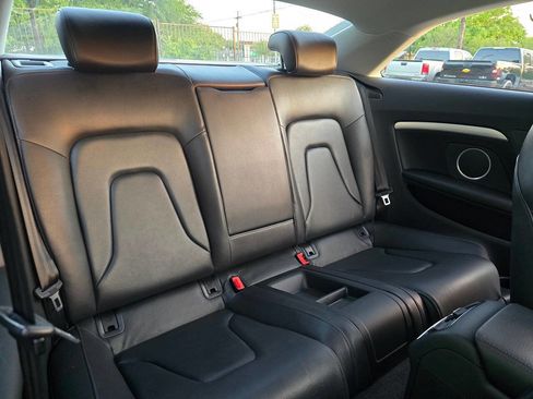 Used 2011 Audi A5 2.0T Premium Plus image 28