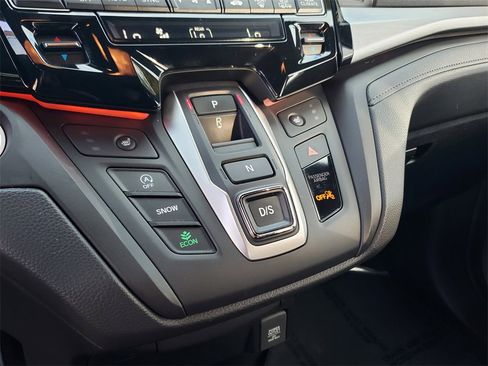 Used 2023 Honda Odyssey Sport image 33