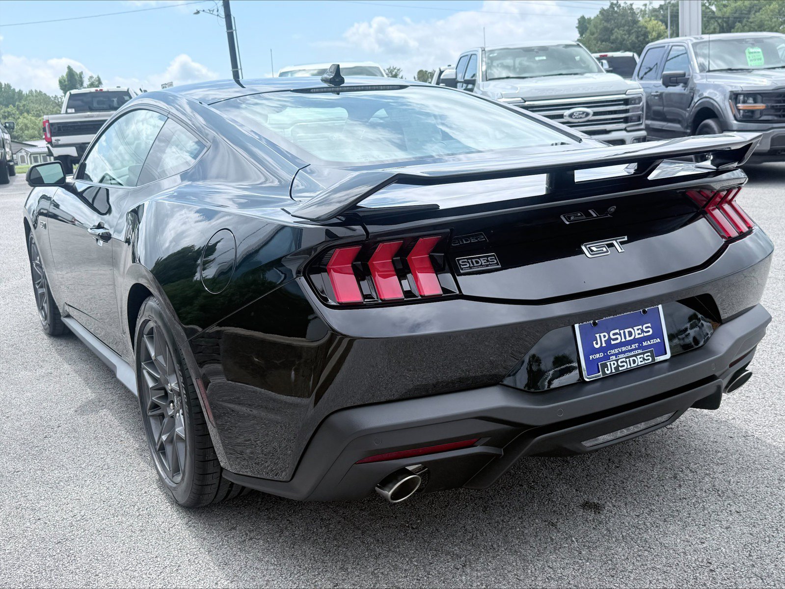 New 2026 Ford Mustang GT Premium w/ GT Performance Package RWD image 5