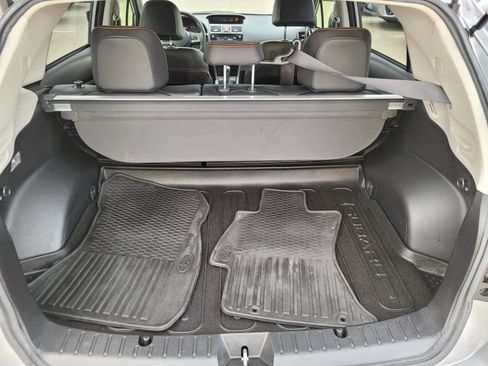 Used 2017 Subaru Crosstrek 2.0i Limited w/ Popular Package #2 image 19