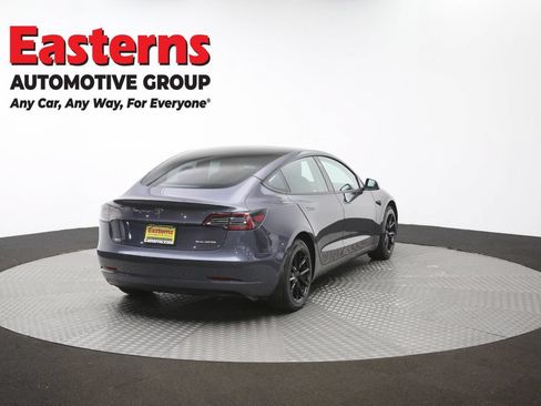 Used 2022 Tesla Model 3 Long Range AWD/4WD image 36