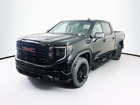Used 2024 GMC Sierra 1500 Elevation AWD/4WD image 3