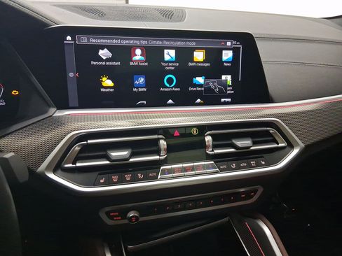 Used 2022 BMW X6 xDrive40i w/ M Sport Package image 24