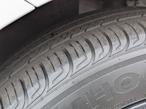 Used 2023 Volkswagen Jetta SE image 10