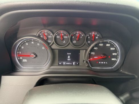 Used 2024 Chevrolet Silverado 2500 Custom w/ Custom Value Package AWD/4WD image 25