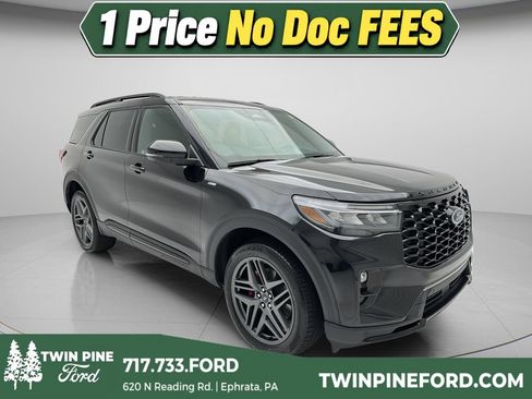 Used 2025 Ford Explorer ST-Line w/ ST-Line Street Pack AWD/4WD image 1