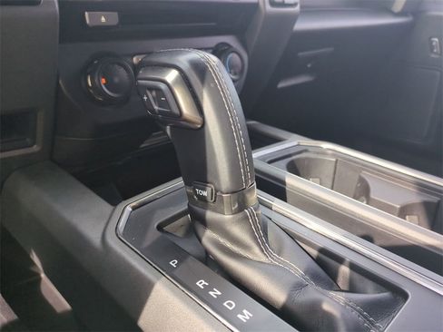 Used 2018 Ford F150 Raptor w/ Exterior Graphics Package image 21