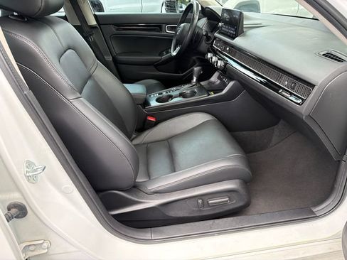 Used 2024 Honda Civic Touring image 13