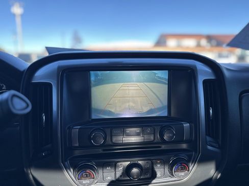 Used 2018 Chevrolet Silverado 1500 LT w/ All Star Edition image 23