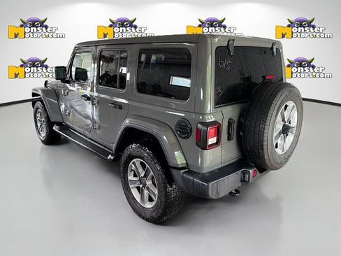 Used 2021 Jeep Wrangler Unlimited Sahara AWD/4WD image 6