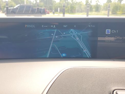 New 2026 Lincoln Nautilus Premier AWD/4WD image 19