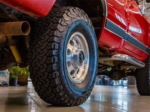 Used 1989 Dodge D/W Truck 150 image 14