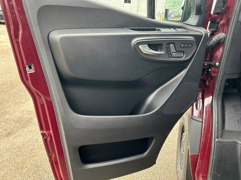 New 2025 Mercedes-Benz Sprinter 2500 image 10