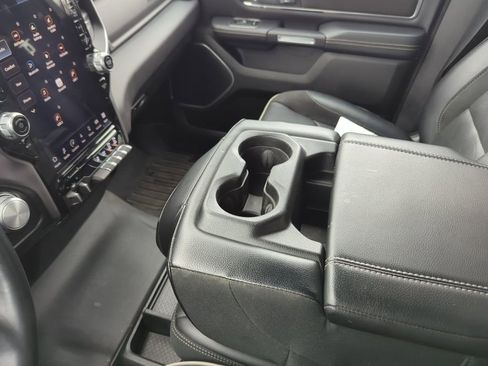 Used 2023 RAM 1500 Laramie image 29