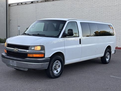 Used 2012 Chevrolet Express 3500 LT w/ LT Preferred Equipment Group image 8
