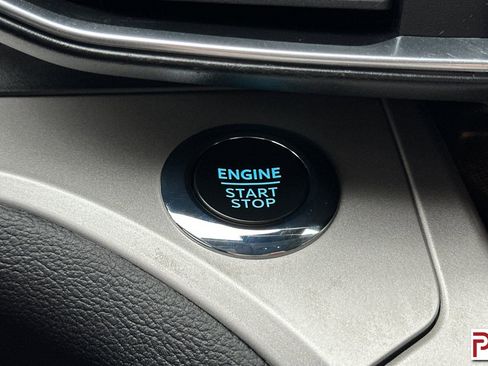 Used 2023 Ford Explorer XLT w/ Equipment Group 202A image 27