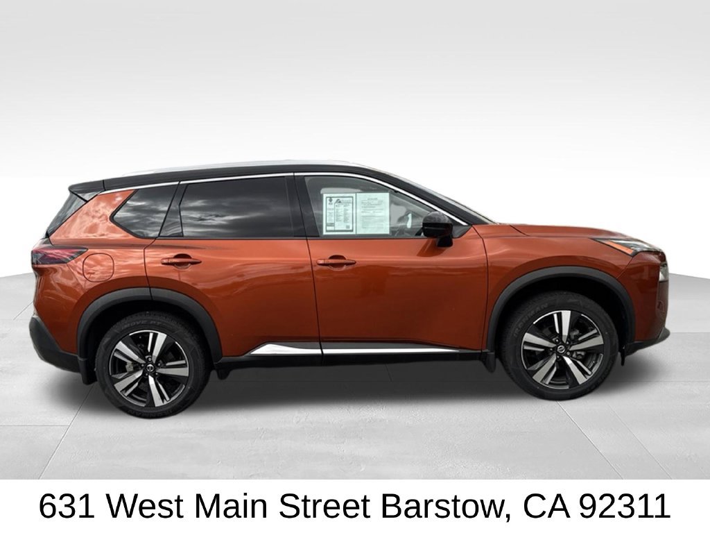 Used 2021 Nissan Rogue SL w/ Premium Package FWD image 3