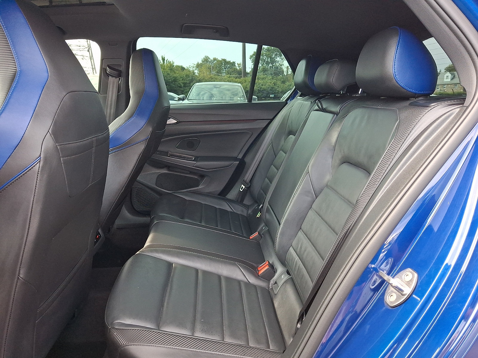 Used 2023 Volkswagen Golf R AWD/4WD image 10