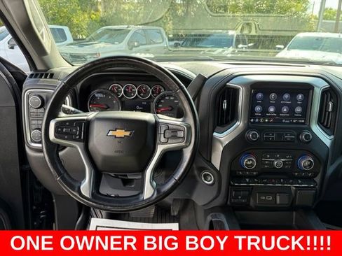 Used 2022 Chevrolet Silverado 2500 LTZ w/ LTZ Plus Package AWD/4WD image 18