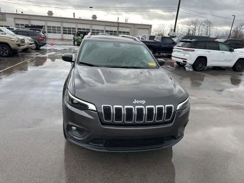 Used 2019 Jeep Cherokee Latitude Plus image 24