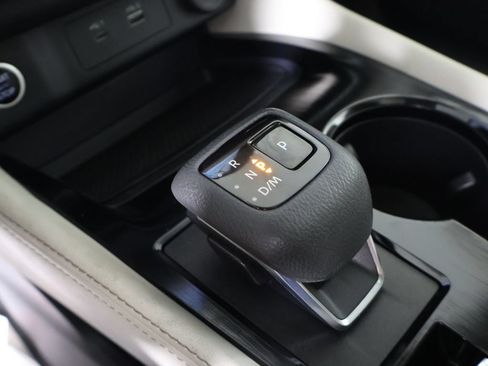 Used 2023 Nissan Rogue SL w/ SL Premium Package FWD image 51