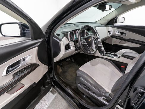 Used 2015 Chevrolet Equinox LT w/ Driver Convenience Package image 10