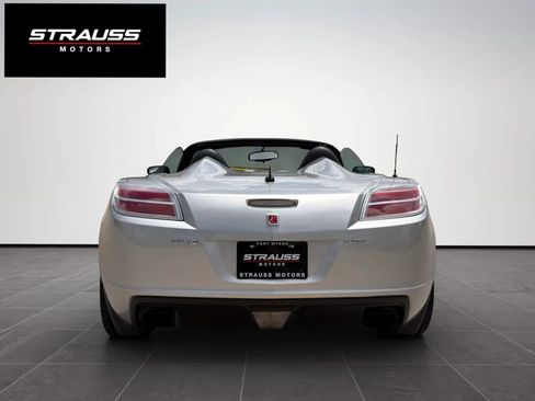 Used 2007 Saturn Sky Red Line RWD image 9