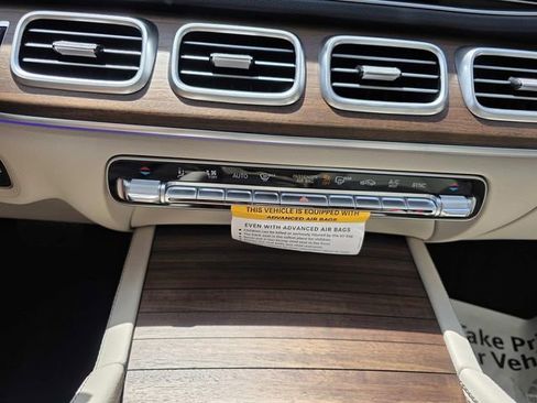 New 2026 Mercedes-Benz GLE 450 4MATIC image 9