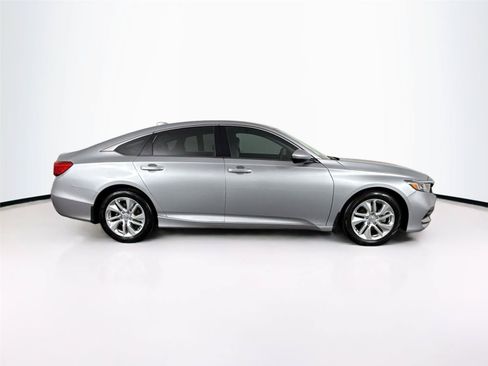 Used 2019 Honda Accord LX image 9