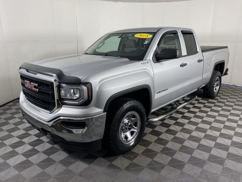 Used 2018 GMC Sierra 1500 4x4 Double Cab w/ Sierra Appearance Package image 8