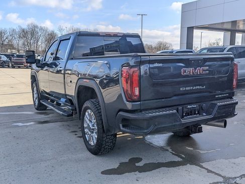 Used 2022 GMC Sierra 2500 Denali image 8