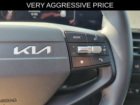 Used 2026 Kia Sportage SX FWD image 22