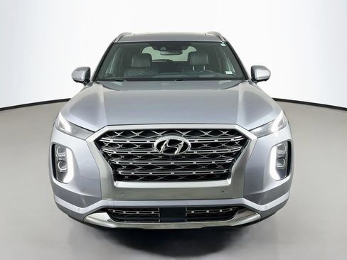 Used 2020 Hyundai Palisade Limited FWD image 2