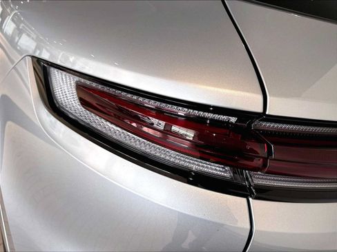 New 2026 Porsche Cayenne AWD/4WD image 30
