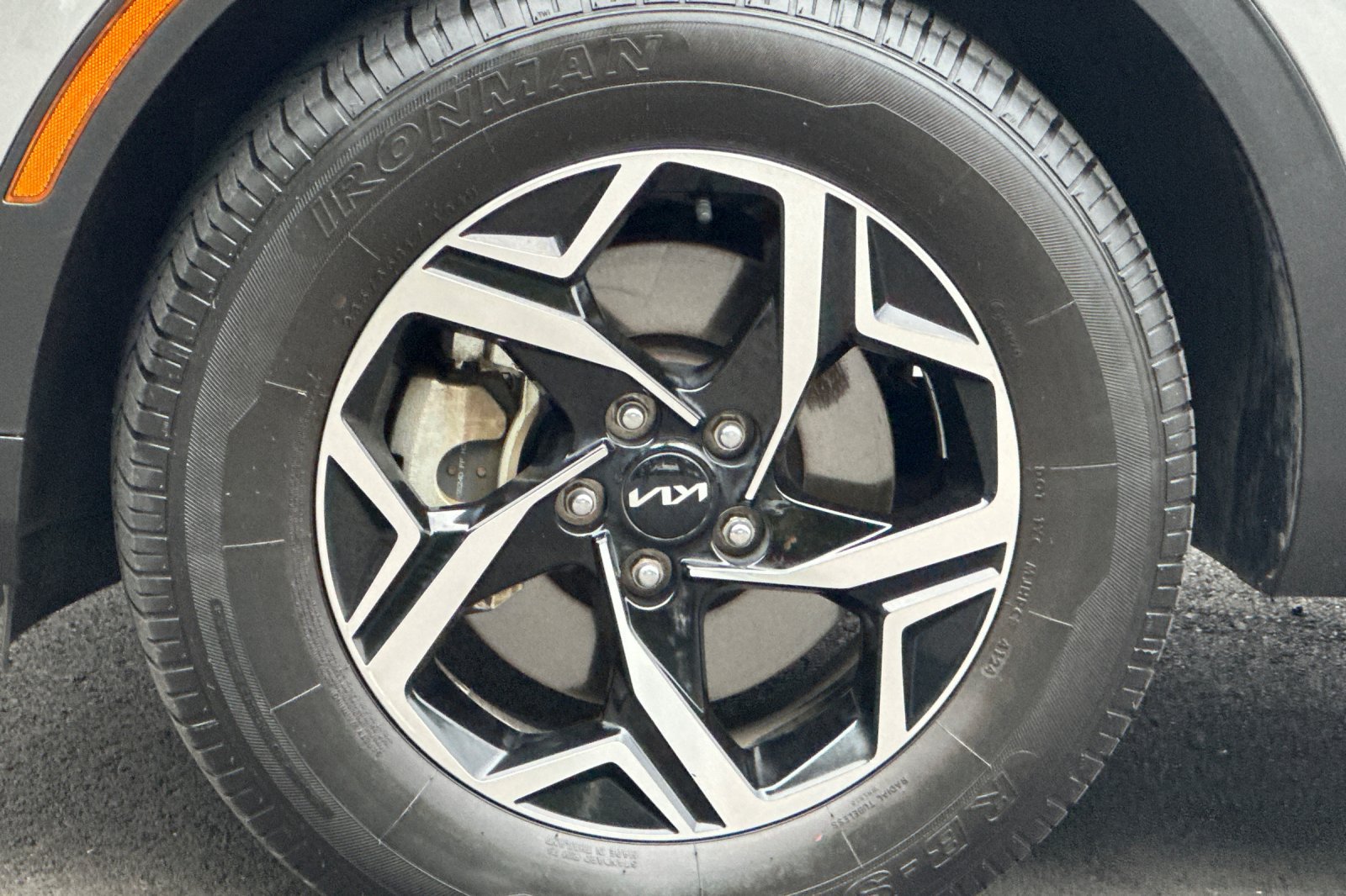 Certified 2023 Kia Sportage LX AWD/4WD image 33