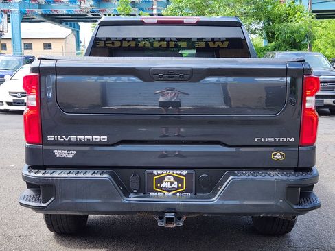 Used 2022 Chevrolet Silverado 1500 Custom AWD/4WD image 5