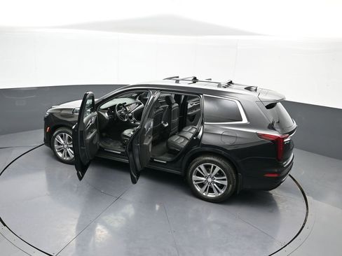 Used 2024 Cadillac XT6 Premium Luxury image 45