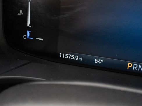 Used 2025 Ford Escape ST-Line FWD image 22