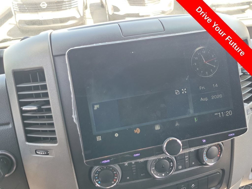 Used 2018 Mercedes-Benz Sprinter 2500 image 10