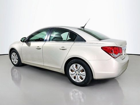 Used 2012 Chevrolet Cruze LS w/ Connectivity Package FWD image 5