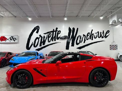 Used 2016 Chevrolet Corvette Stingray Coupe w/ 2LT Preferred Equipment Group RWD image 4