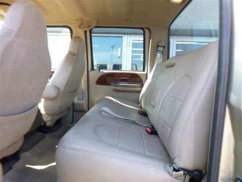 Used 2000 Ford F250 Lariat image 7